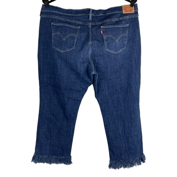 LEVI'S FRAYED RAW HEM DARK WASH BLUE CROPPED STRETCH BOHO JEANS - Picture 4 of 13